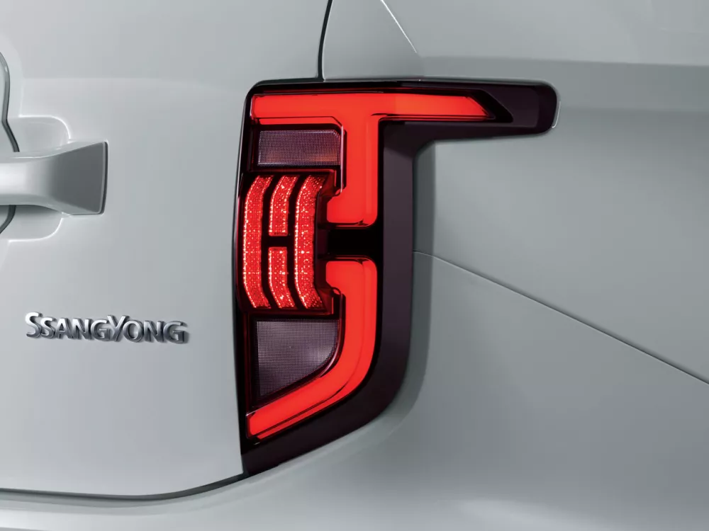 Автомобиль SsangYong Torres Внедорожник (5 дверей)