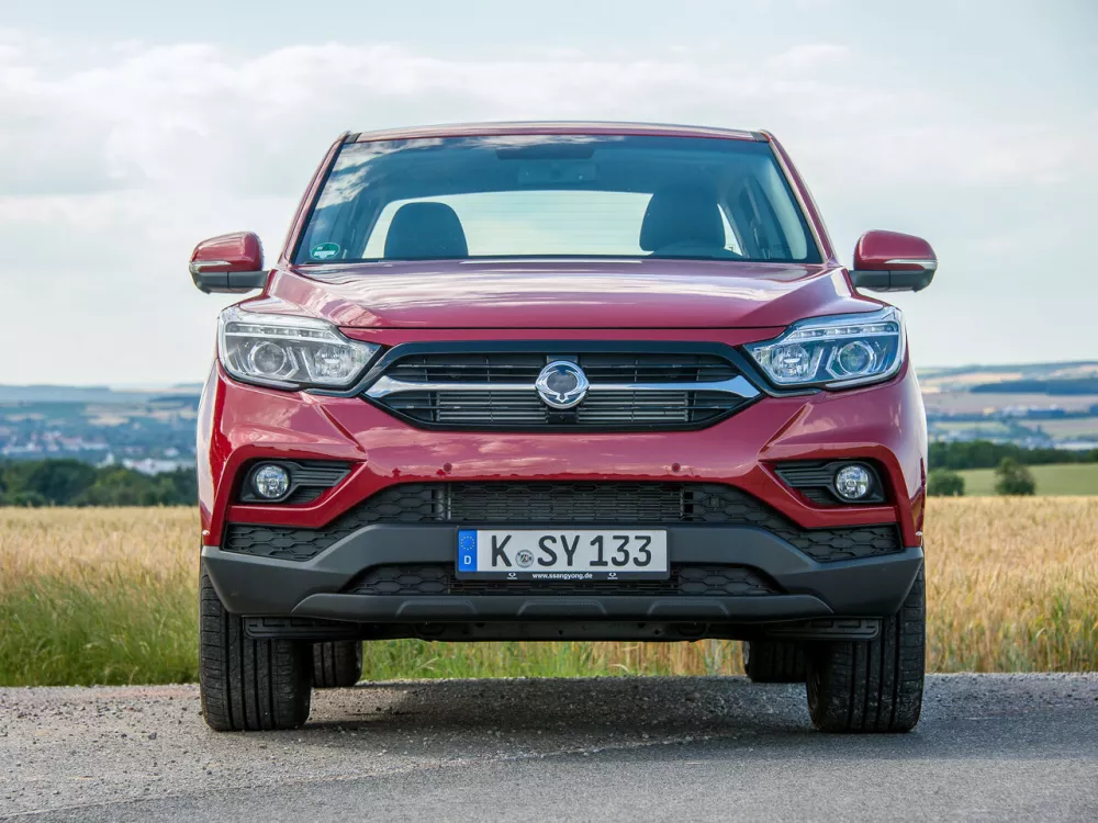 Автомобиль SsangYong Musso II Пикап Двойная кабина