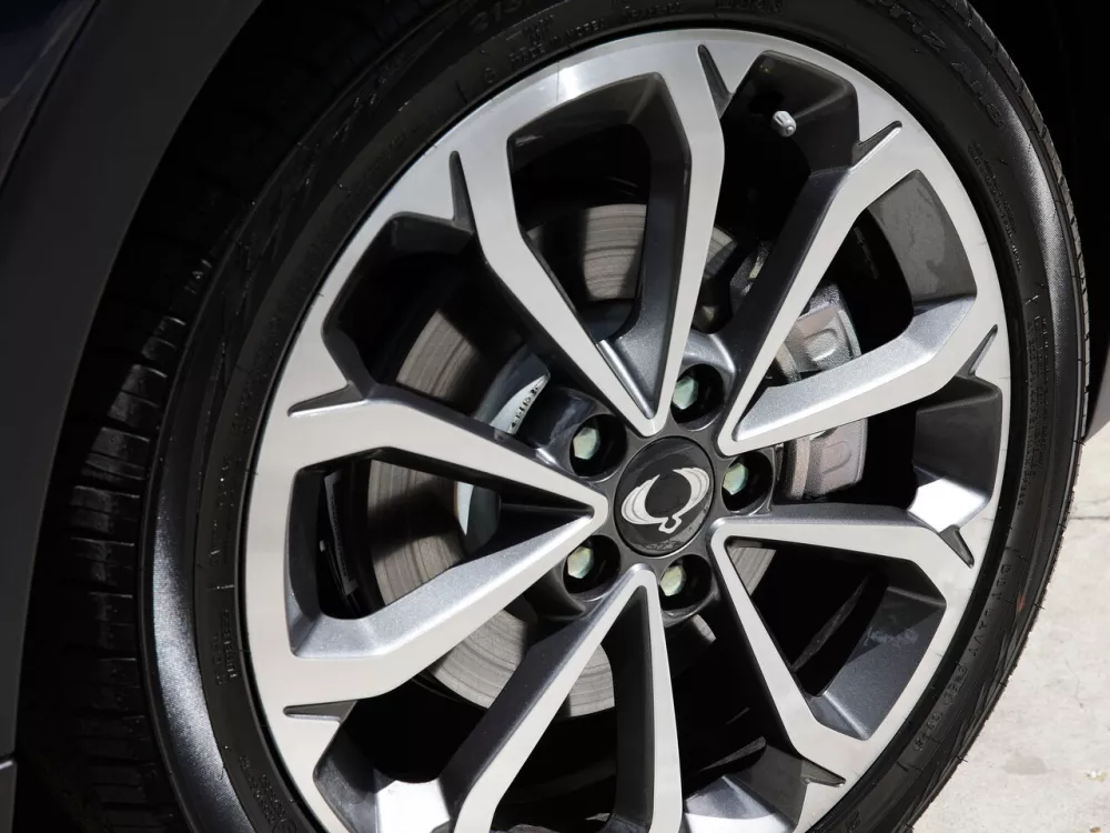 Автомобиль SsangYong XLV I Внедорожник (5 дверей)