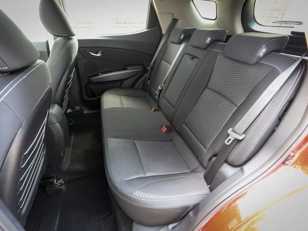 Автомобиль SsangYong XLV I Внедорожник (5 дверей)