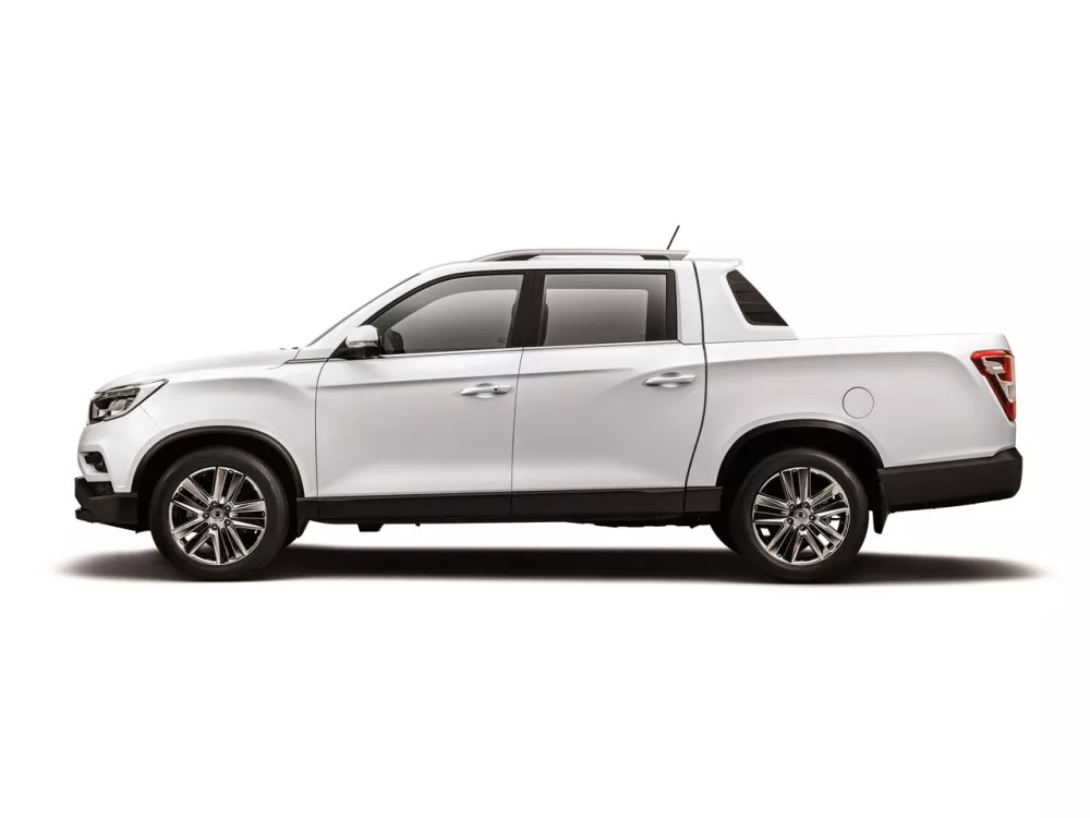 Автомобиль SsangYong Musso II Пикап Двойная кабина Grand