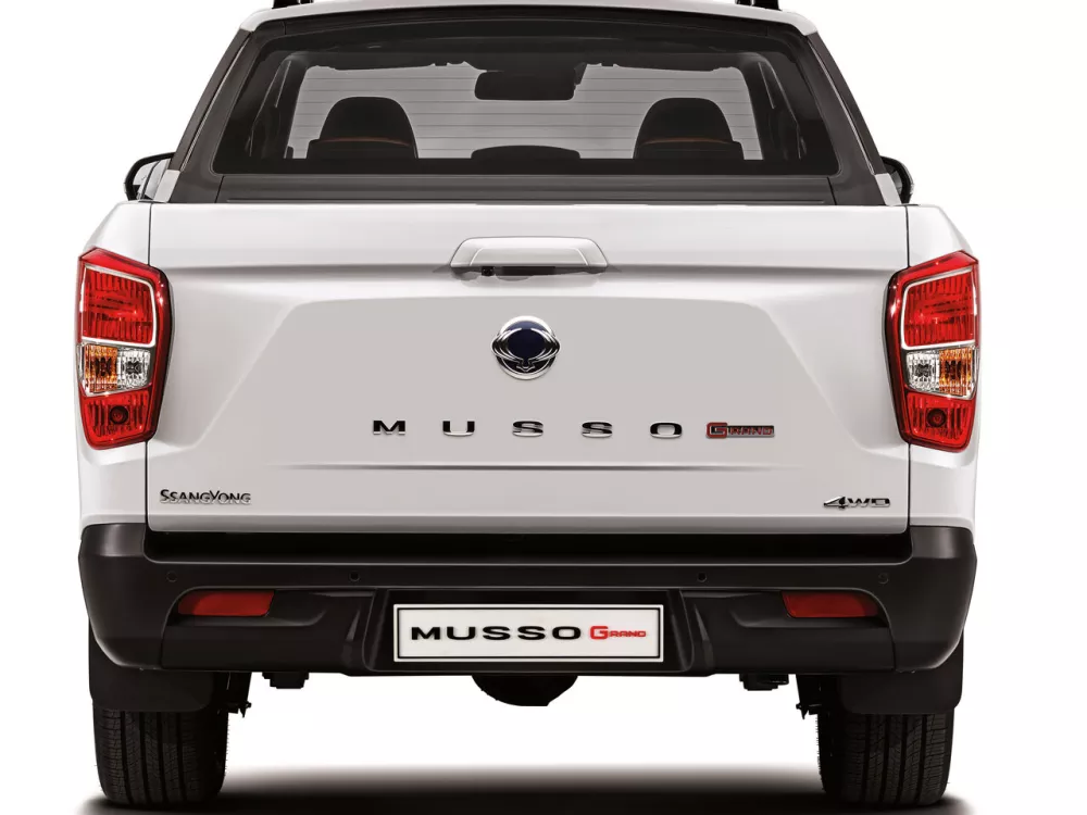 Автомобиль SsangYong Musso II Пикап Двойная кабина Grand