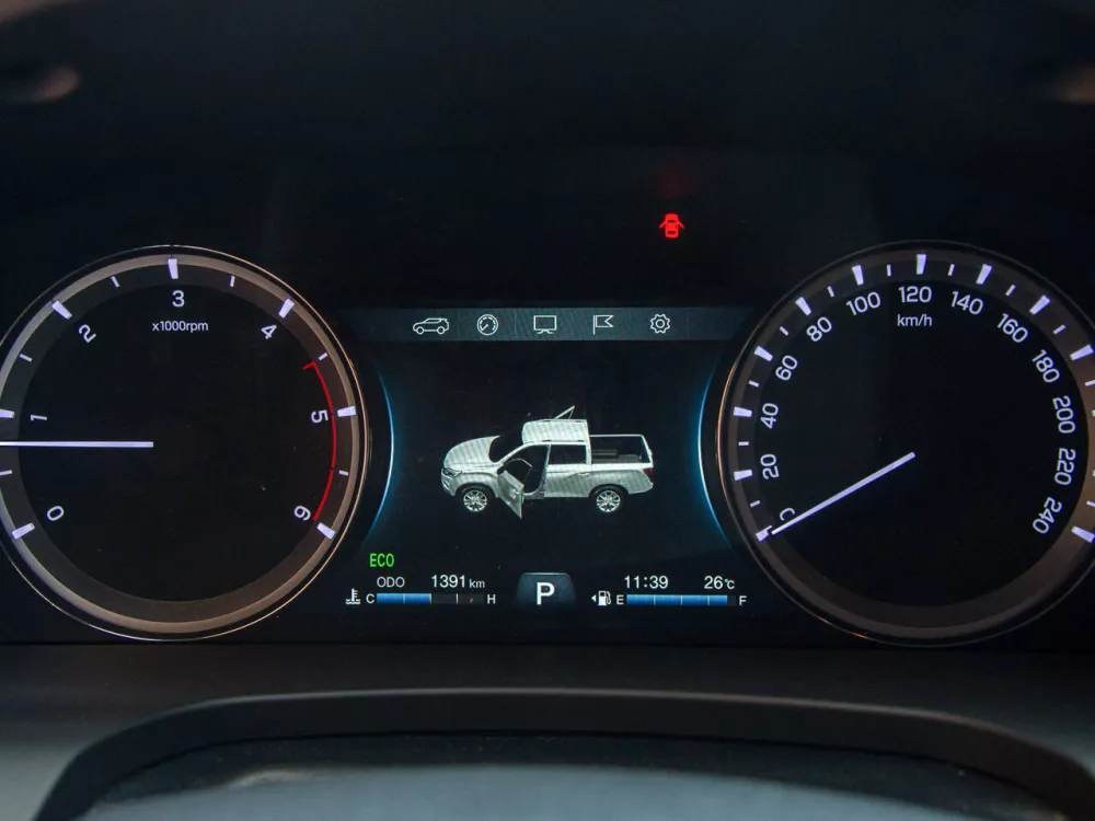 Автомобиль SsangYong Musso II Пикап Двойная кабина Grand