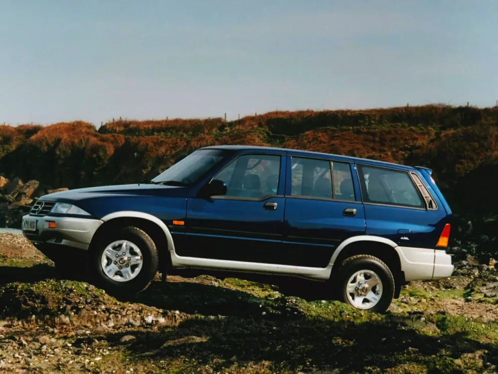 Автомобиль SsangYong Musso I Внедорожник (5 дверей)