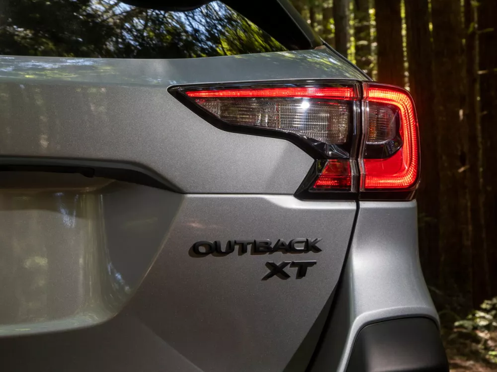 Автомобиль Subaru Outback VI Универсал (5 дверей)