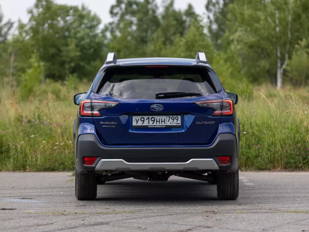 Автомобиль Subaru Outback VI Универсал (5 дверей)