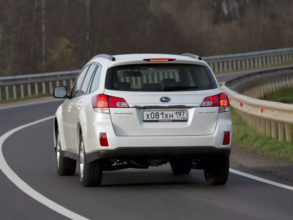 Автомобиль Subaru Outback IV Рестайлинг Универсал (5 дверей)