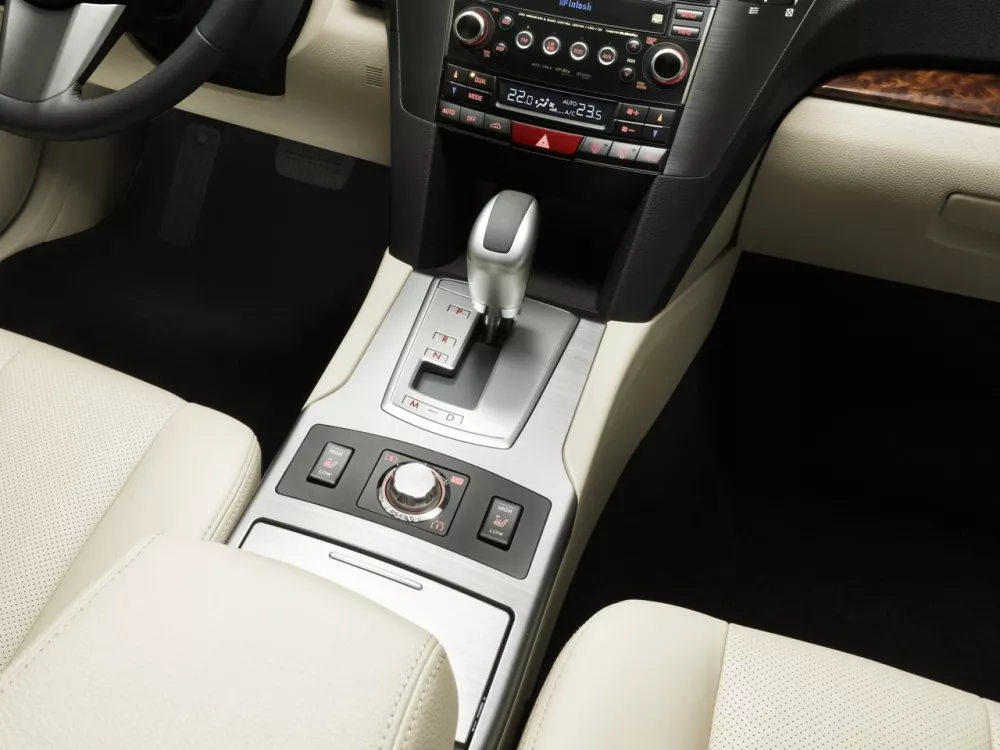 Автомобиль Subaru Outback IV Универсал (5 дверей)
