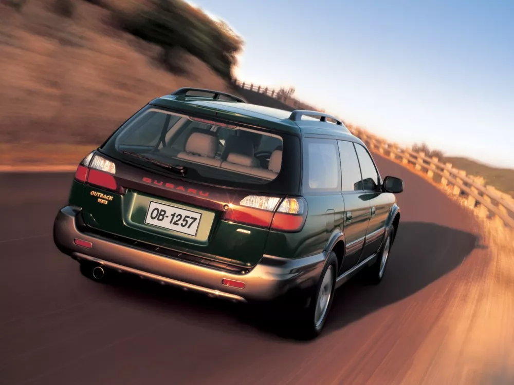Автомобиль Subaru Outback II Универсал (5 дверей)