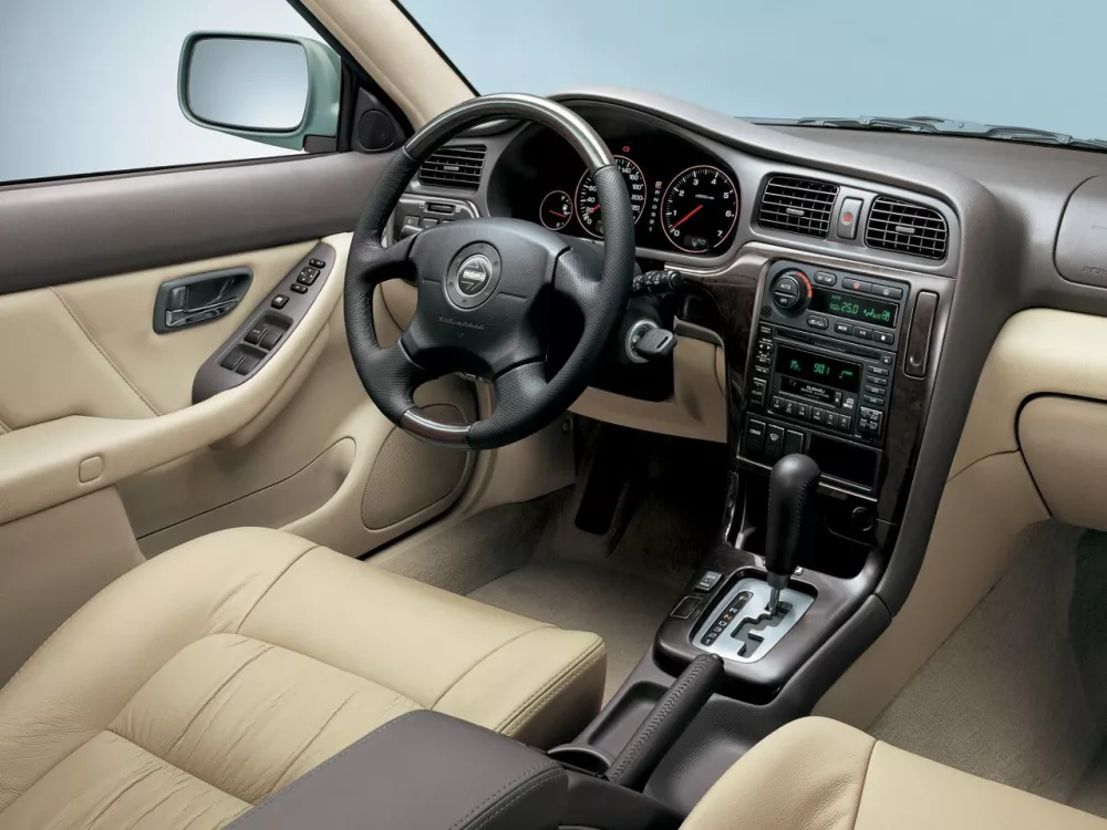 Автомобиль Subaru Outback II Седан