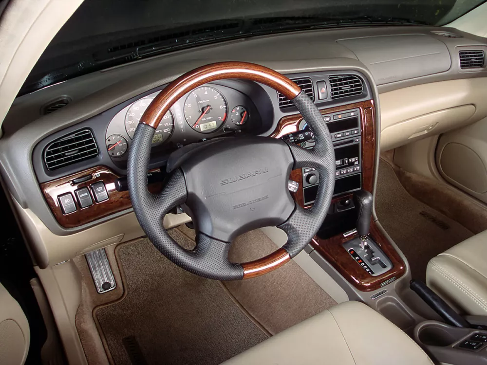 Автомобиль Subaru Outback II Универсал (5 дверей)