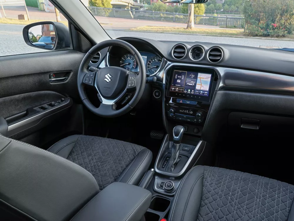 Автомобиль Suzuki Vitara II Рестайлинг 2 Внедорожник (5 дверей)