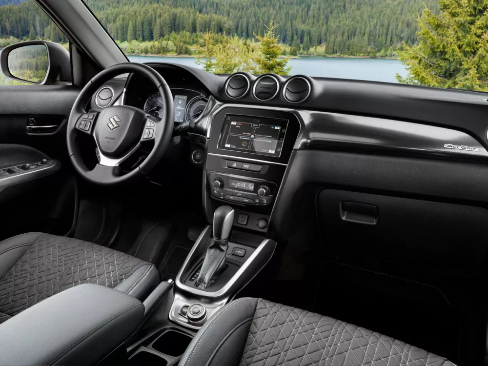 Автомобиль Suzuki Vitara II Рестайлинг Внедорожник (5 дверей)