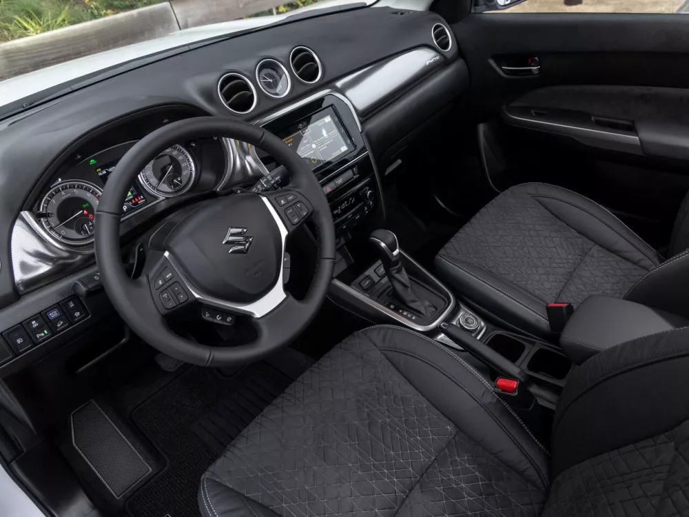 Автомобиль Suzuki Vitara II Рестайлинг Внедорожник (5 дверей)