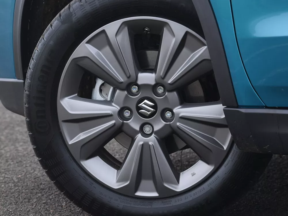 Автомобиль Suzuki Vitara II Рестайлинг Внедорожник (5 дверей)