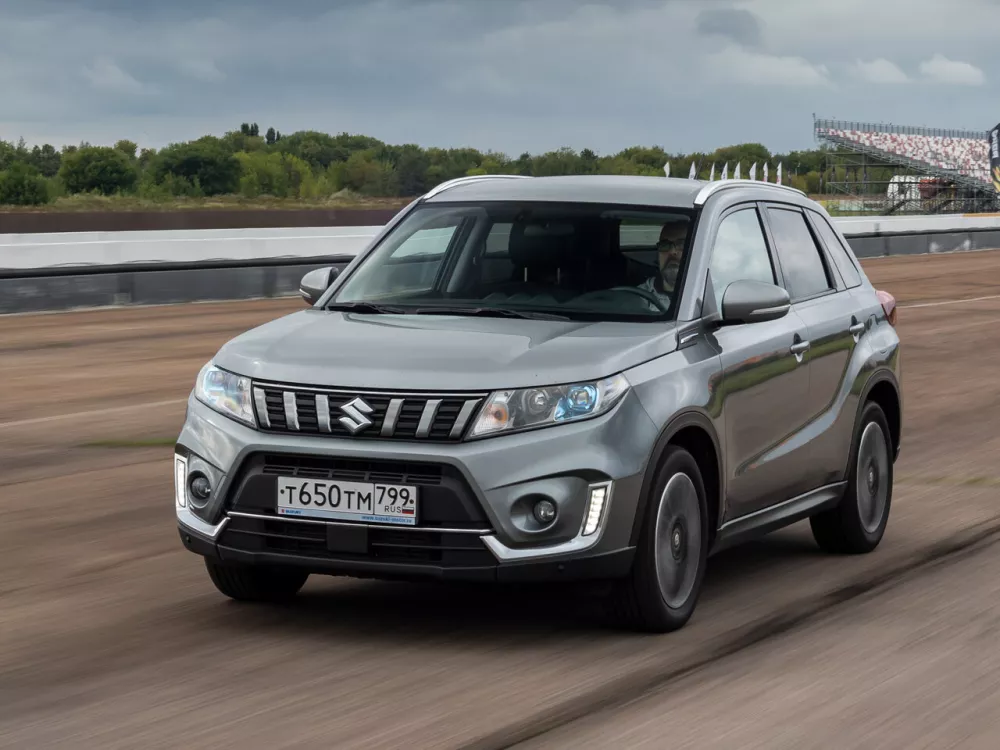 Автомобиль Suzuki Vitara II Рестайлинг Внедорожник (5 дверей)