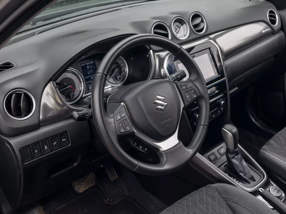 Автомобиль Suzuki Vitara II Рестайлинг Внедорожник (5 дверей)