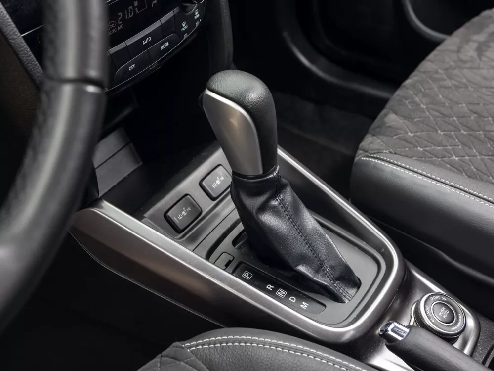Автомобиль Suzuki Vitara II Рестайлинг Внедорожник (5 дверей)