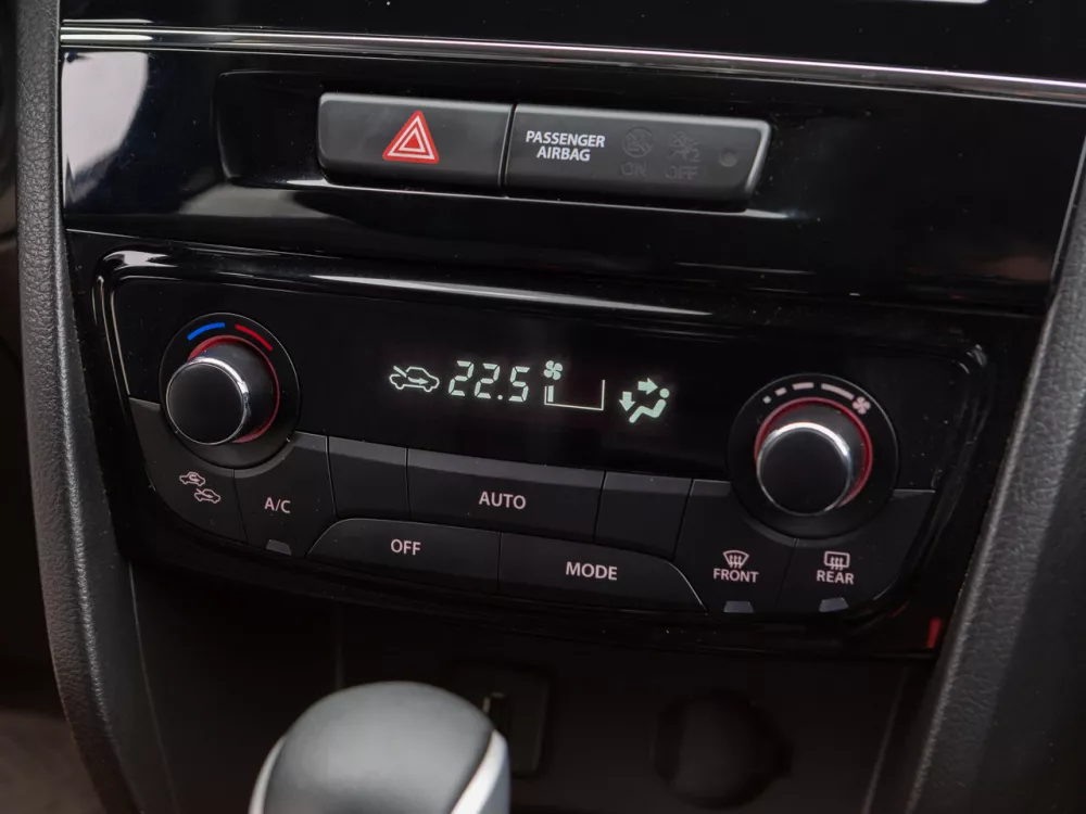 Автомобиль Suzuki Vitara II Рестайлинг Внедорожник (5 дверей)