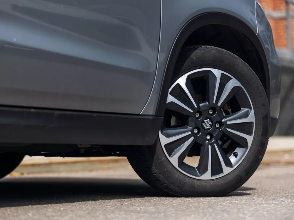 Автомобиль Suzuki Vitara II Рестайлинг Внедорожник (5 дверей)