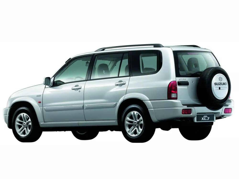 Автомобиль Suzuki XL7 I Рестайлинг Внедорожник (5 дверей)