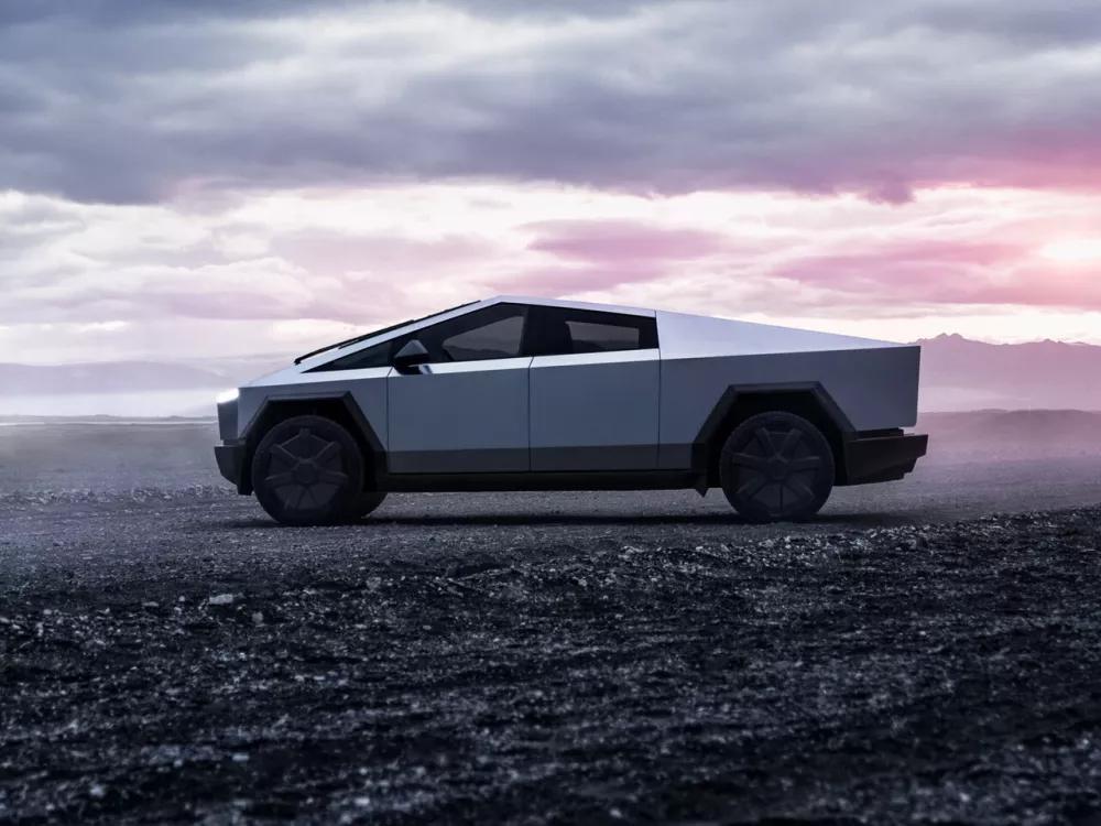 Автомобиль Tesla Cybertruck Пикап Двойная кабина