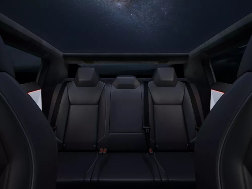 Автомобиль Tesla Cybertruck Пикап Двойная кабина