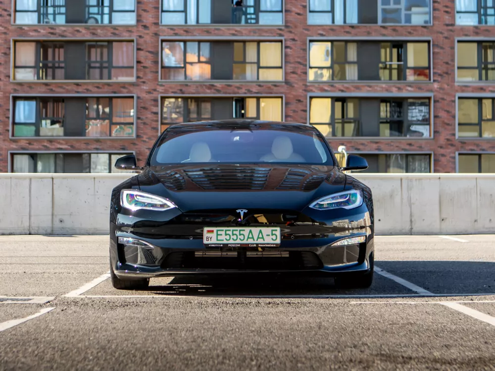 Автомобиль Tesla Model S I Рестайлинг 2 Лифтбек