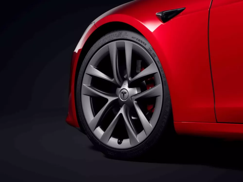 Автомобиль Tesla Model S I Рестайлинг 2 Лифтбек