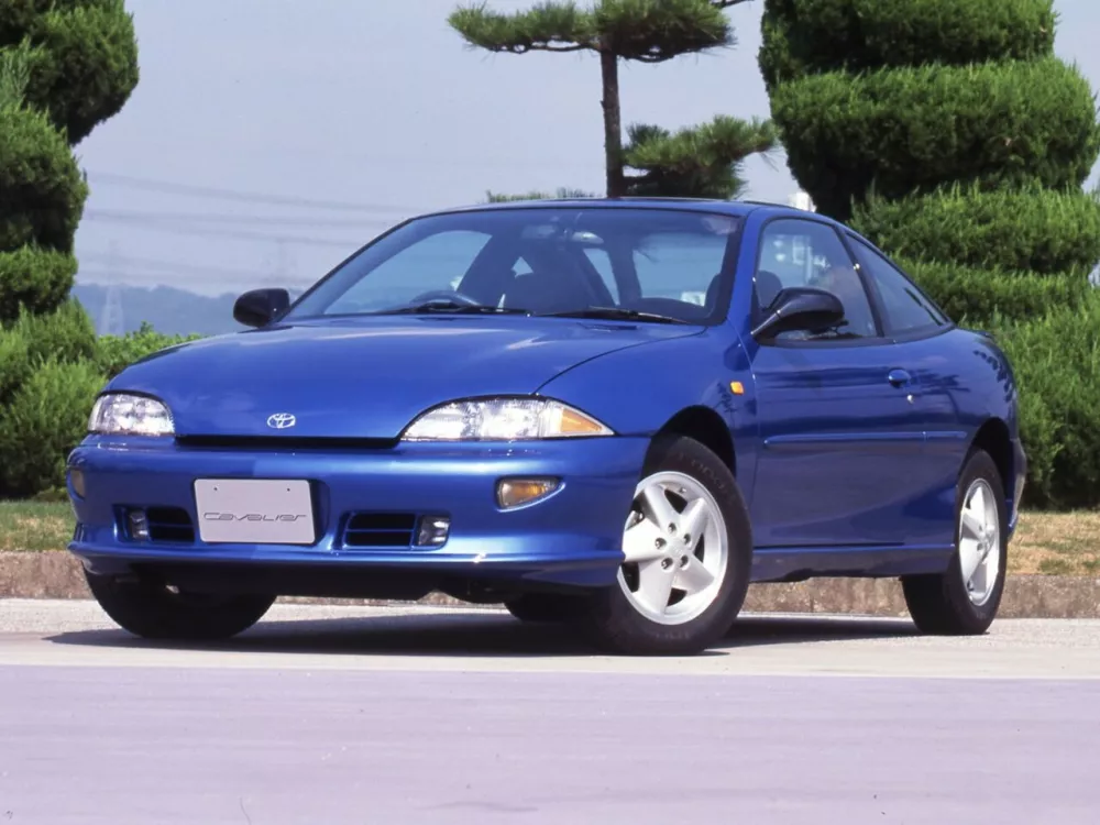 Автомобиль Toyota Cavalier Купе