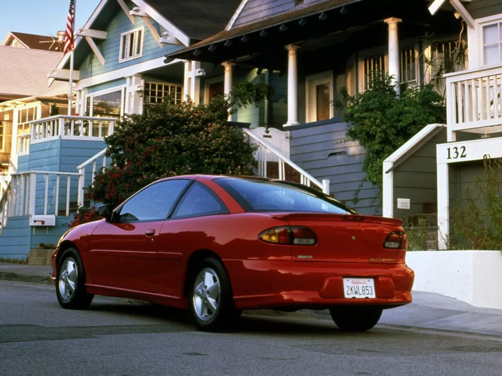 Автомобиль Toyota Cavalier Купе