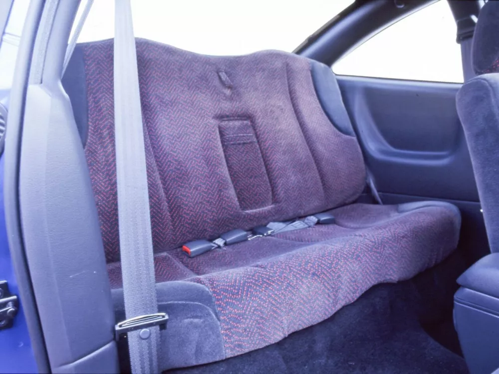 Автомобиль Toyota Cavalier Купе