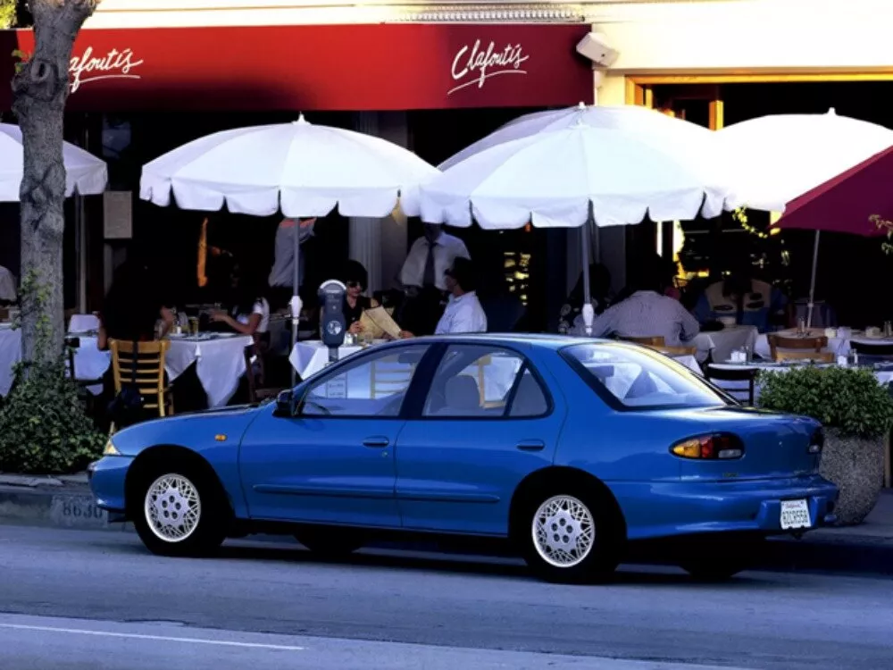 Автомобиль Toyota Cavalier Седан