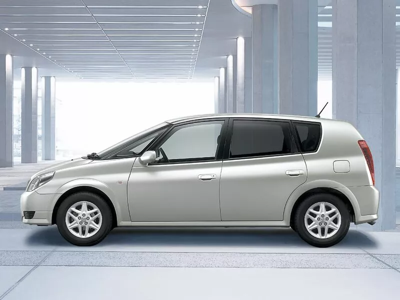Автомобиль Toyota Opa I Рестайлинг Универсал (5 дверей)
