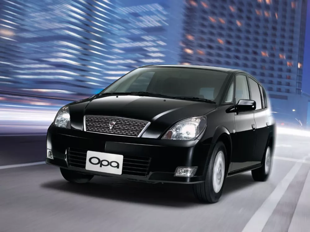 Автомобиль Toyota Opa I Универсал (5 дверей)