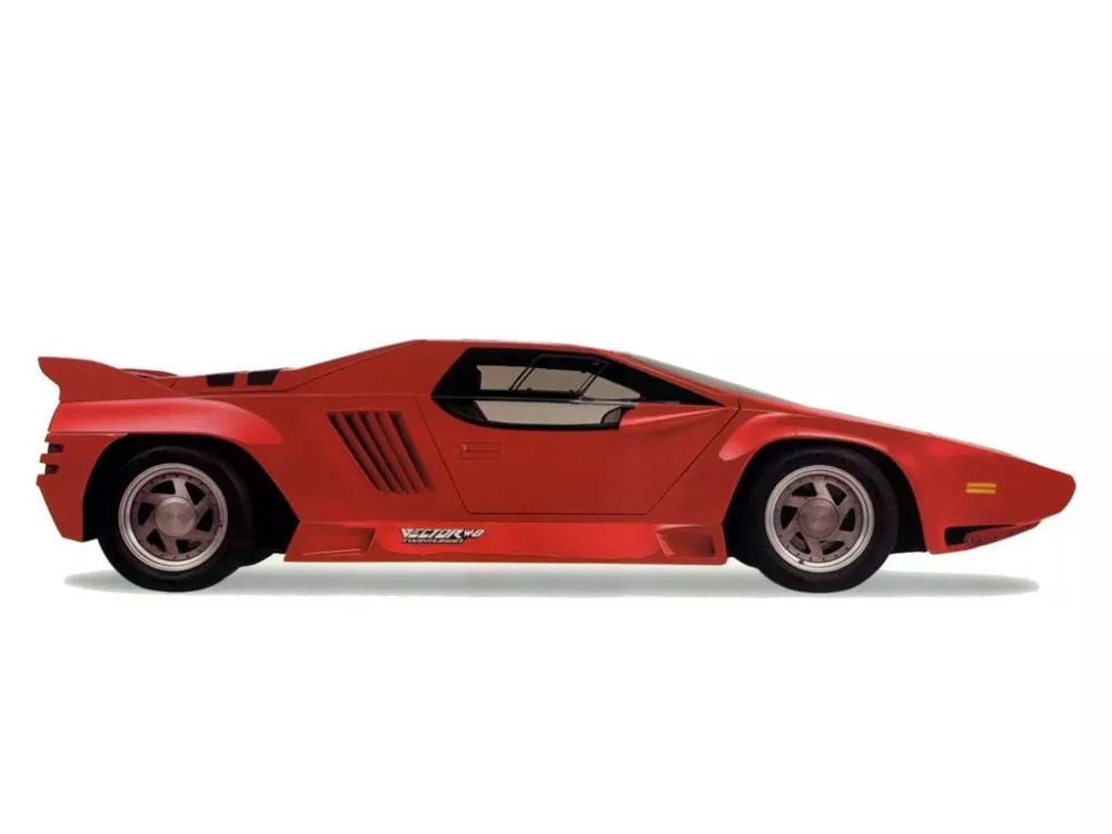 Автомобиль Vector W8 Twin Turbo Купе