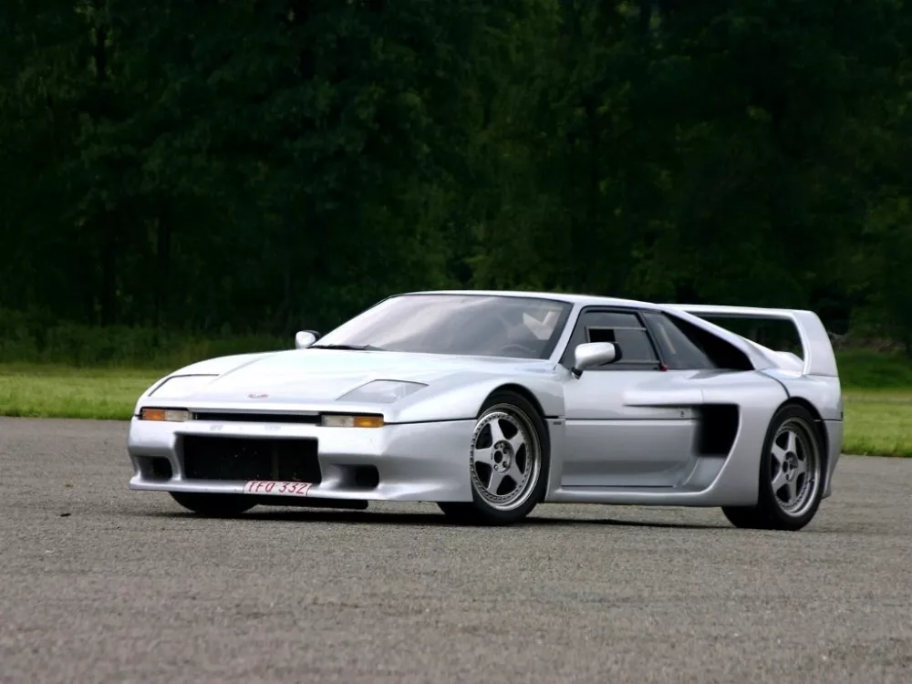 Автомобиль Venturi 400 GT Купе