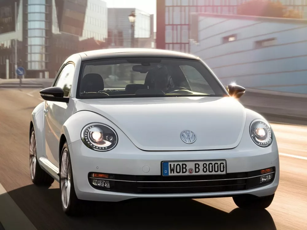 Автомобиль Volkswagen Beetle II (A5) Хэтчбек (3 двери)