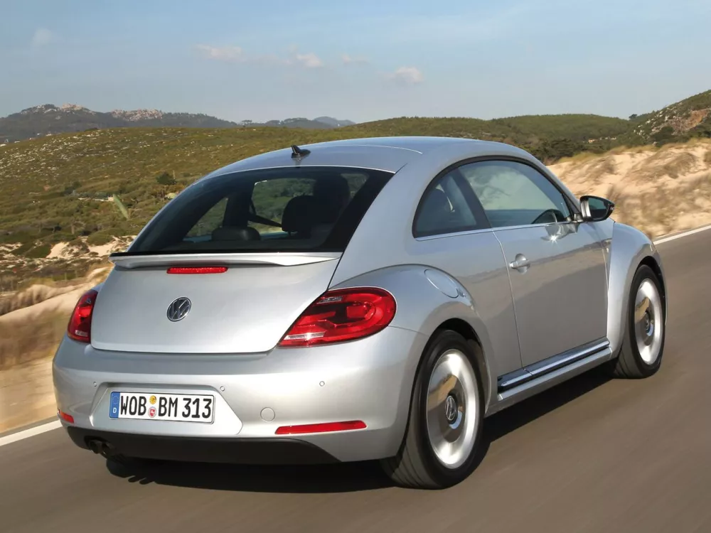 Автомобиль Volkswagen Beetle II (A5) Хэтчбек (3 двери)