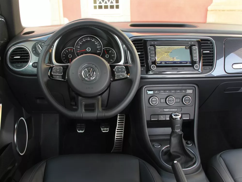 Автомобиль Volkswagen Beetle II (A5) Хэтчбек (3 двери)