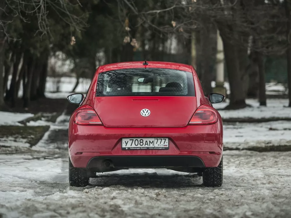 Автомобиль Volkswagen Beetle II (A5) Хэтчбек (3 двери)