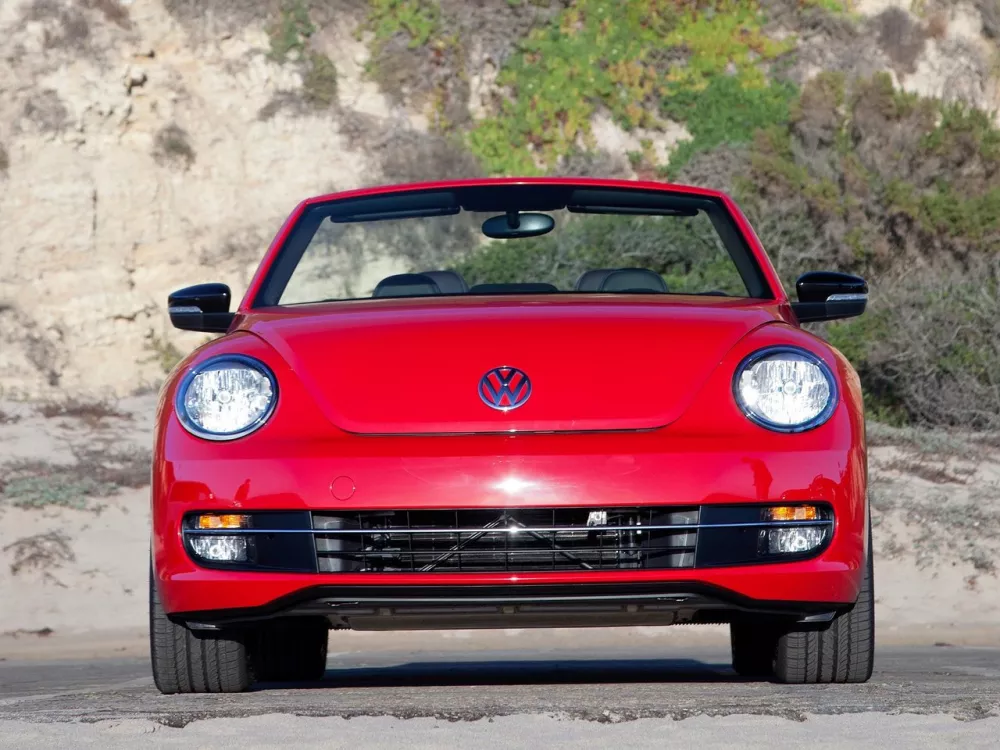 Автомобиль Volkswagen Beetle II (A5) Кабриолет