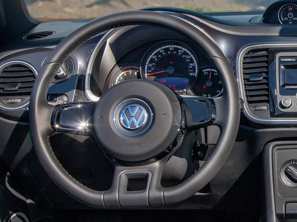 Автомобиль Volkswagen Beetle II (A5) Кабриолет