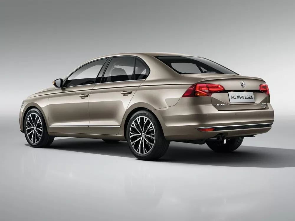 Автомобиль Volkswagen Bora III Седан