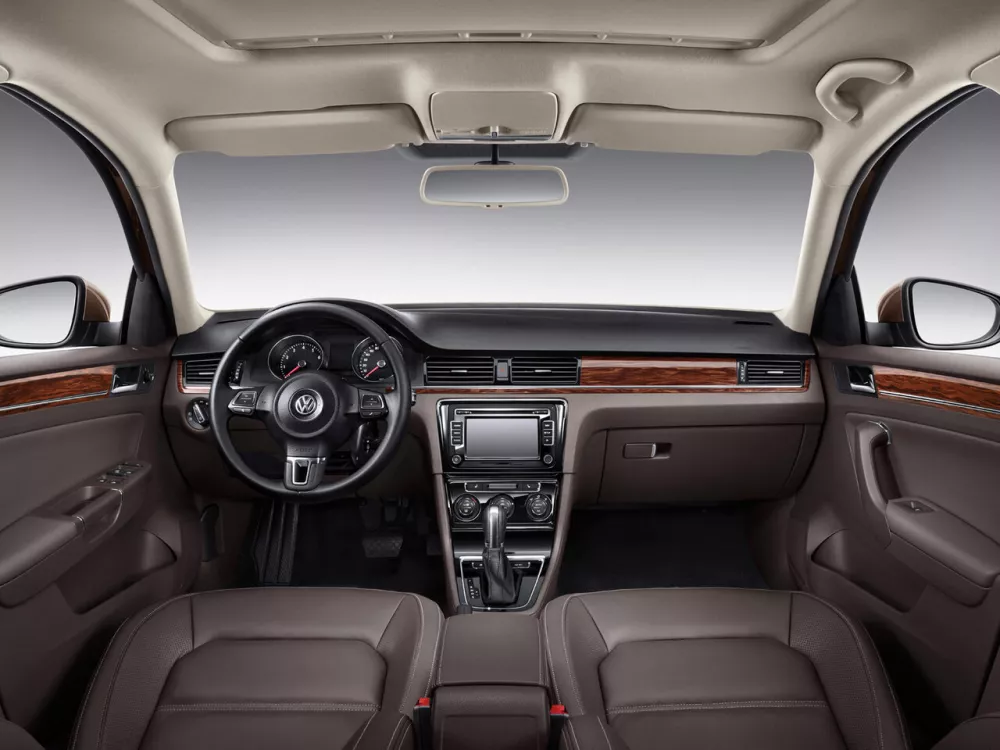Автомобиль Volkswagen Bora II (China Market) Рестайлинг Седан