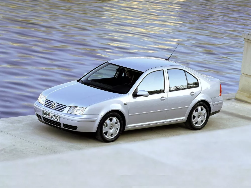 Автомобиль Volkswagen Bora I Седан
