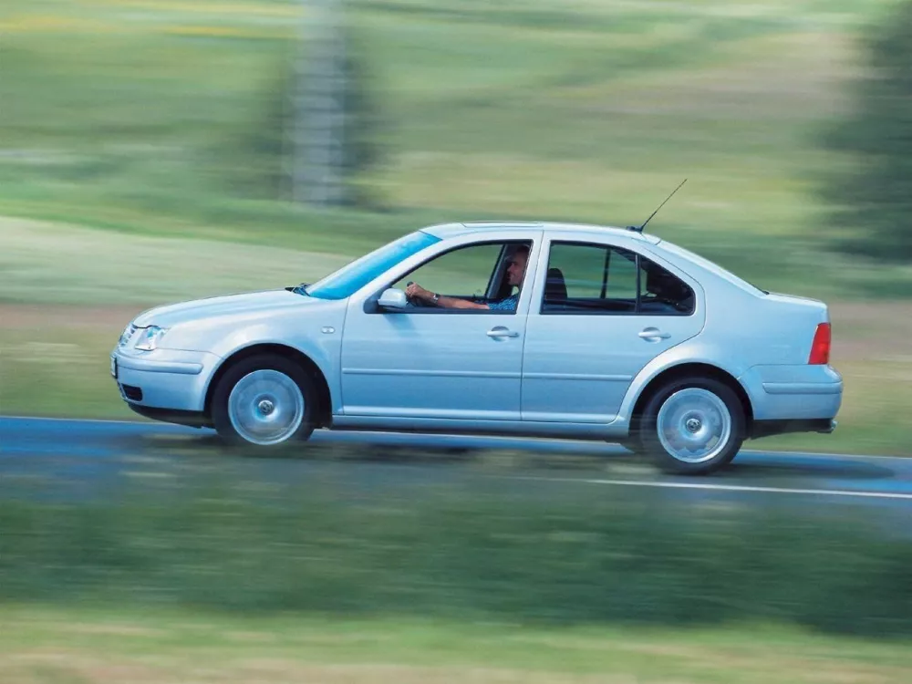 Автомобиль Volkswagen Bora I Седан