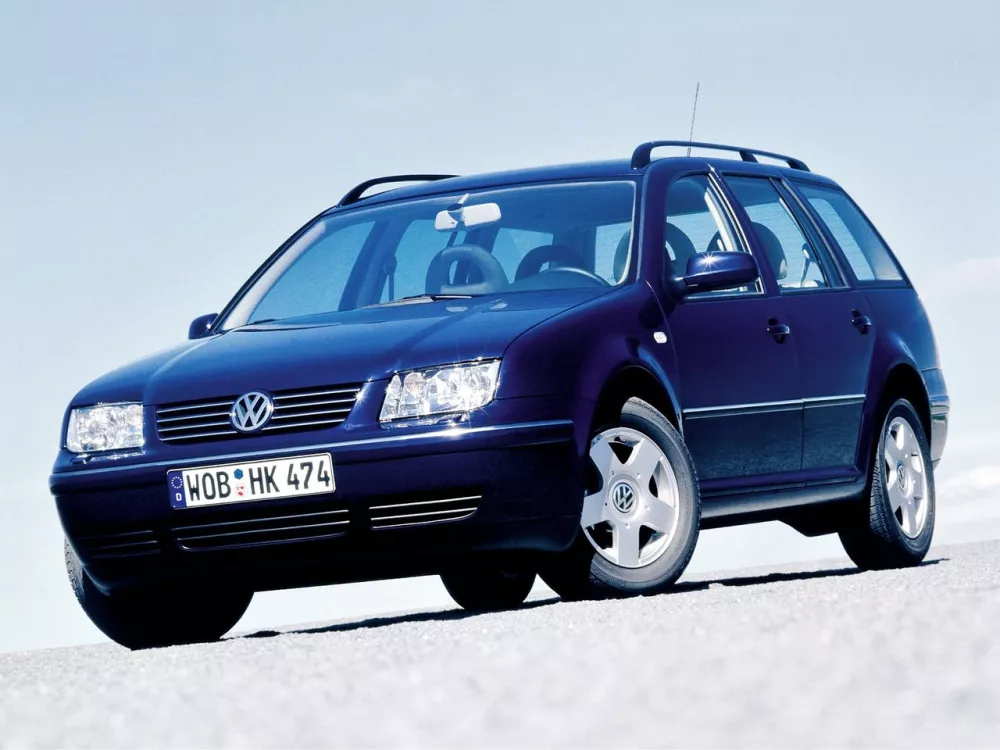 Автомобиль Volkswagen Bora I Универсал (5 дверей)