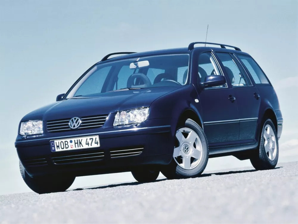 Автомобиль Volkswagen Bora I Универсал (5 дверей)