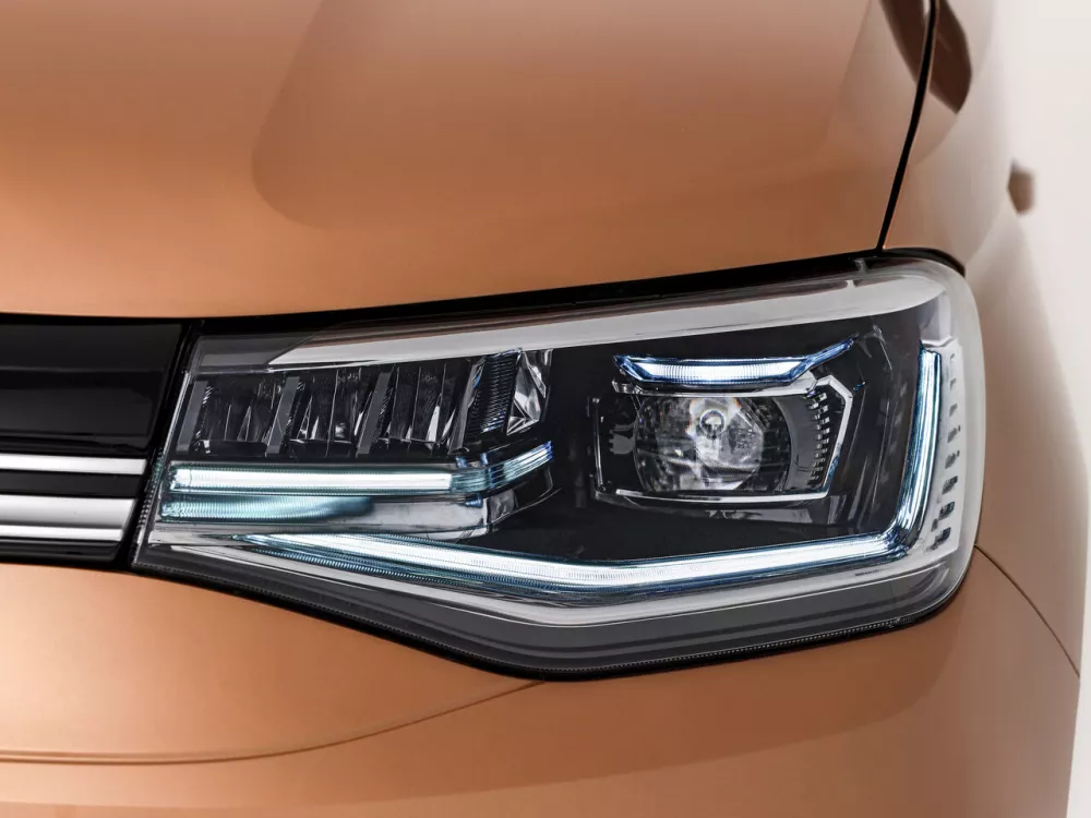 Автомобиль Volkswagen Caddy V Компактвэн